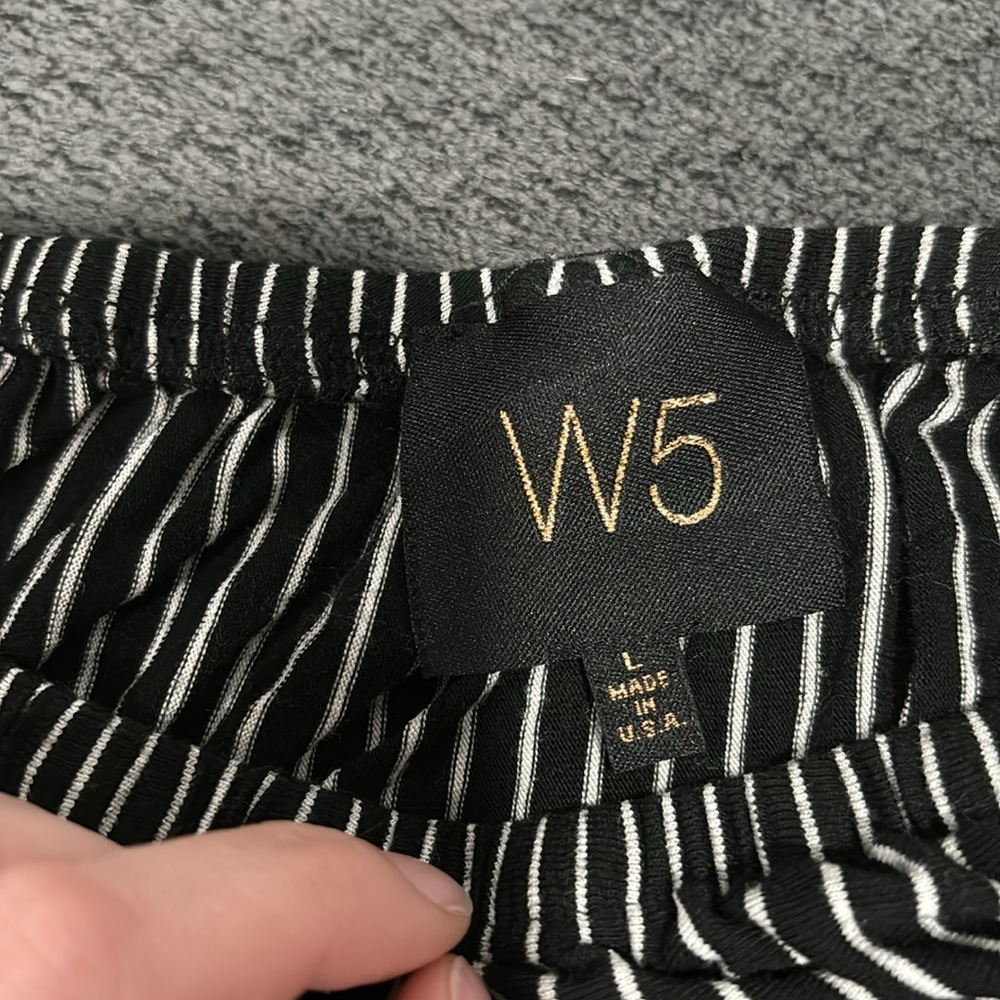 ⭐️2/$10 - blouse - Picture 3 of 4